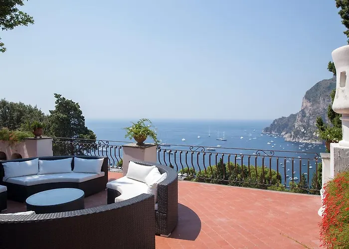 Villa Deluxe